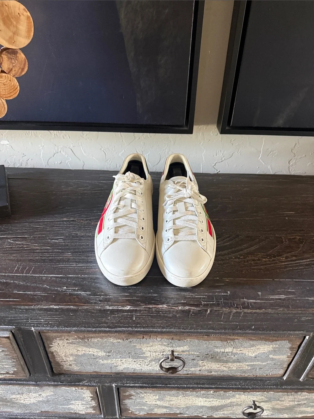 Gucci White Leather Sneakers with Red & Green Side Stripes